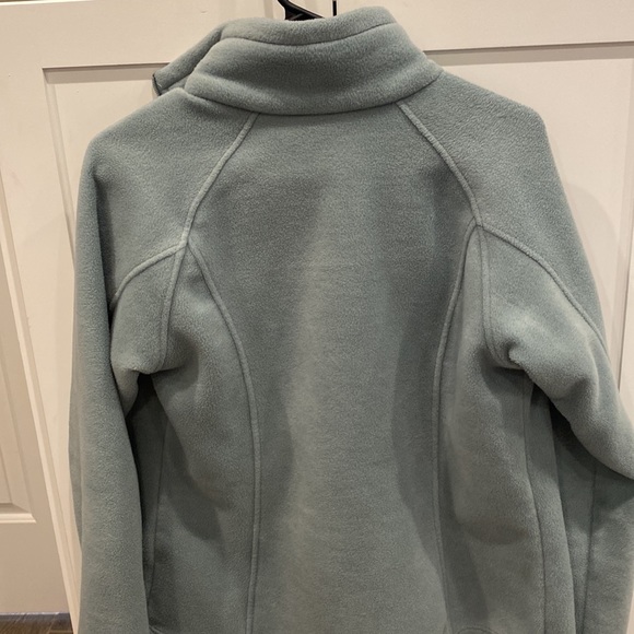 Olive green Columbia jacket - Picture 4 of 4